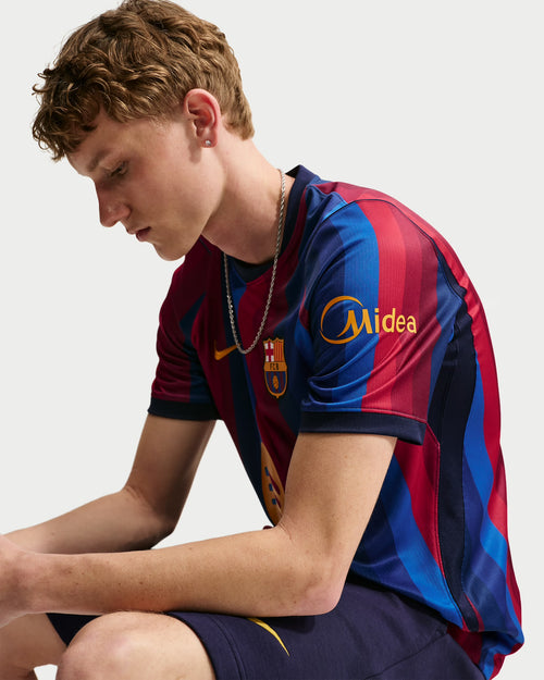 FC Barcelona 2026/27 Stadyum İç Saha